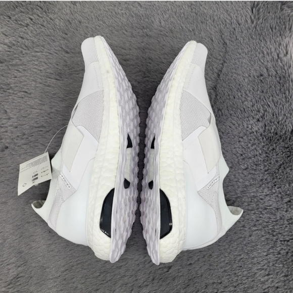 New Adidas UltraBoost Slip-On DNA 'Cloud White' Women's Running Shoes Size 6 - Picture 7 of 7